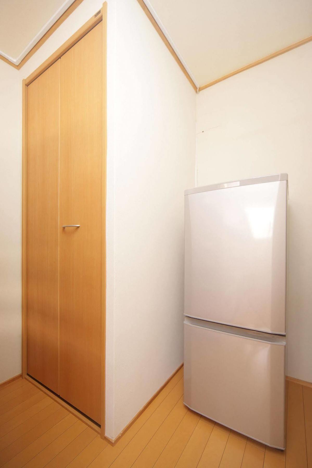 Guesthouse Oasis Osaka Exterior photo